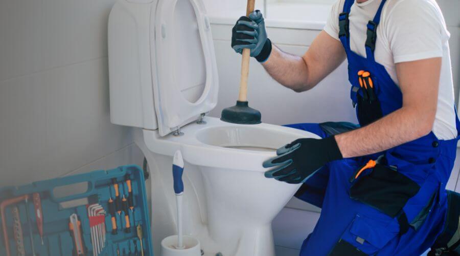 sewer line plumber in Groveton, NH